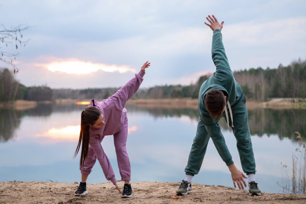 two people stay active during the holidays